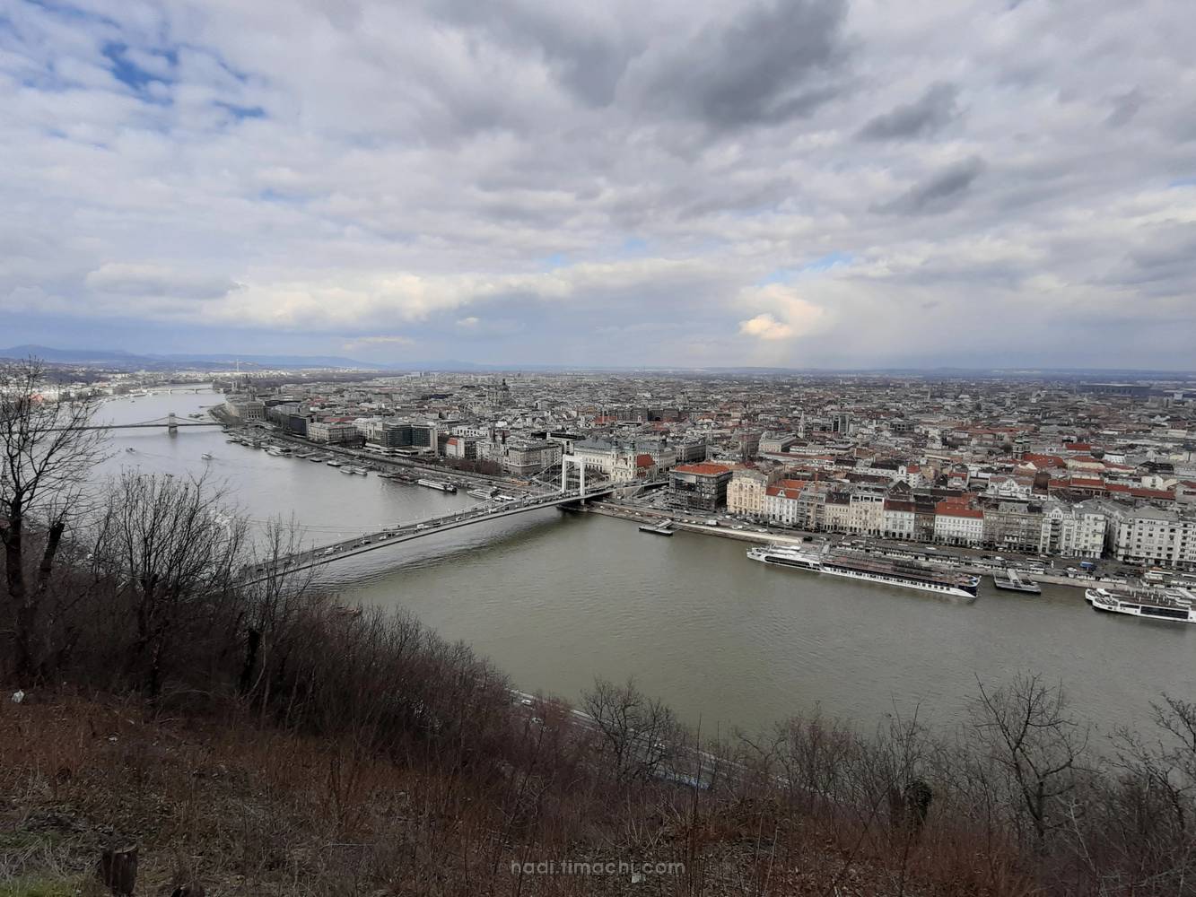 20190314T182000--Danube view from Gellért hill (Gellért-hegy)__river_sky